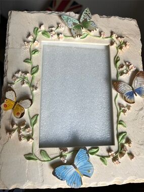 Floral Butterfly Picture Frame - Blue & Green
